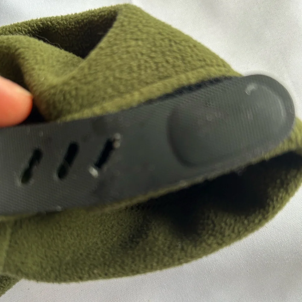 Lands End Men’s Full Zip Green Fleece Jacket. Size L 42/44. Very nice. Read.